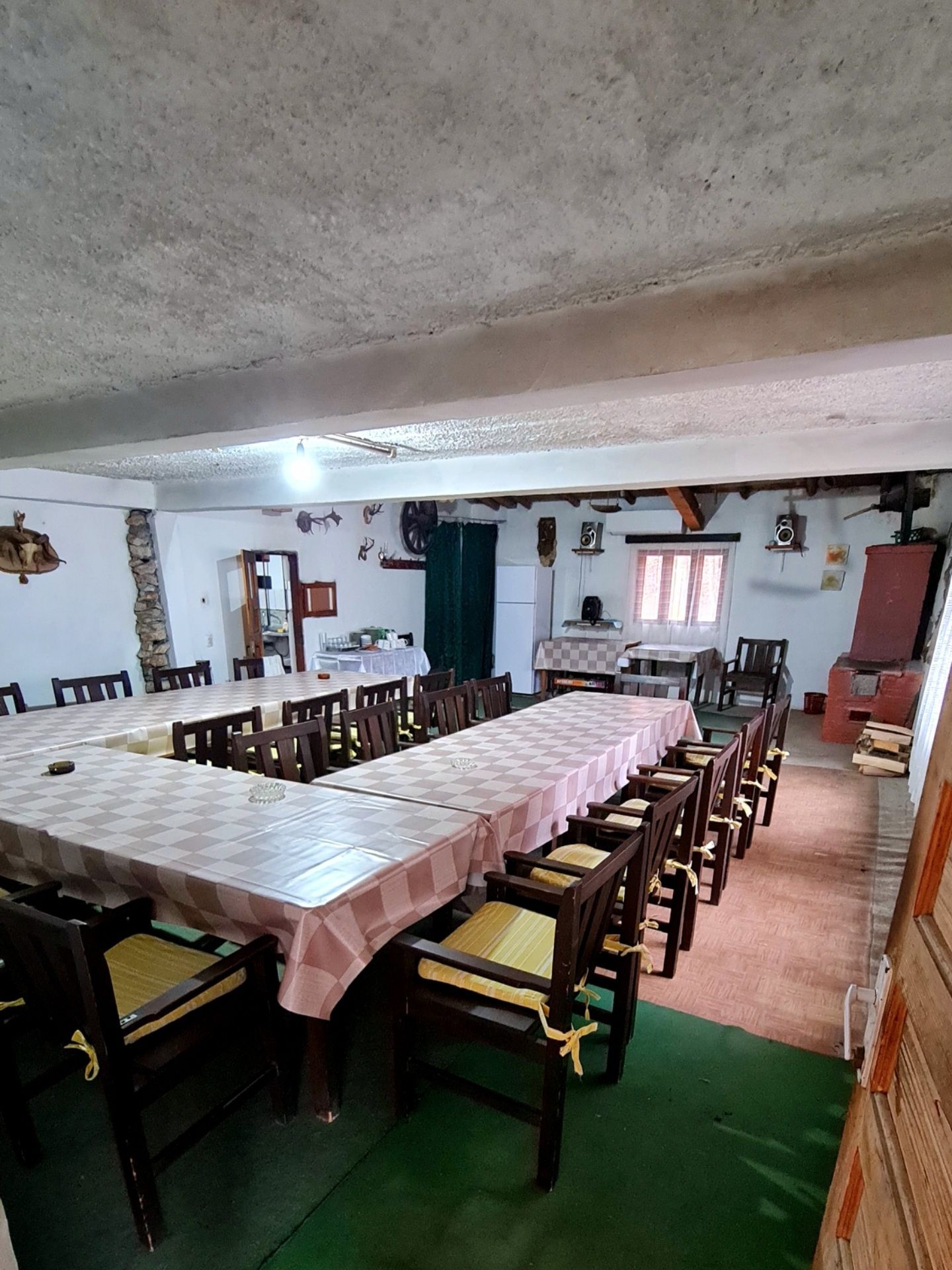 Cabana de închiriat/ Cazare