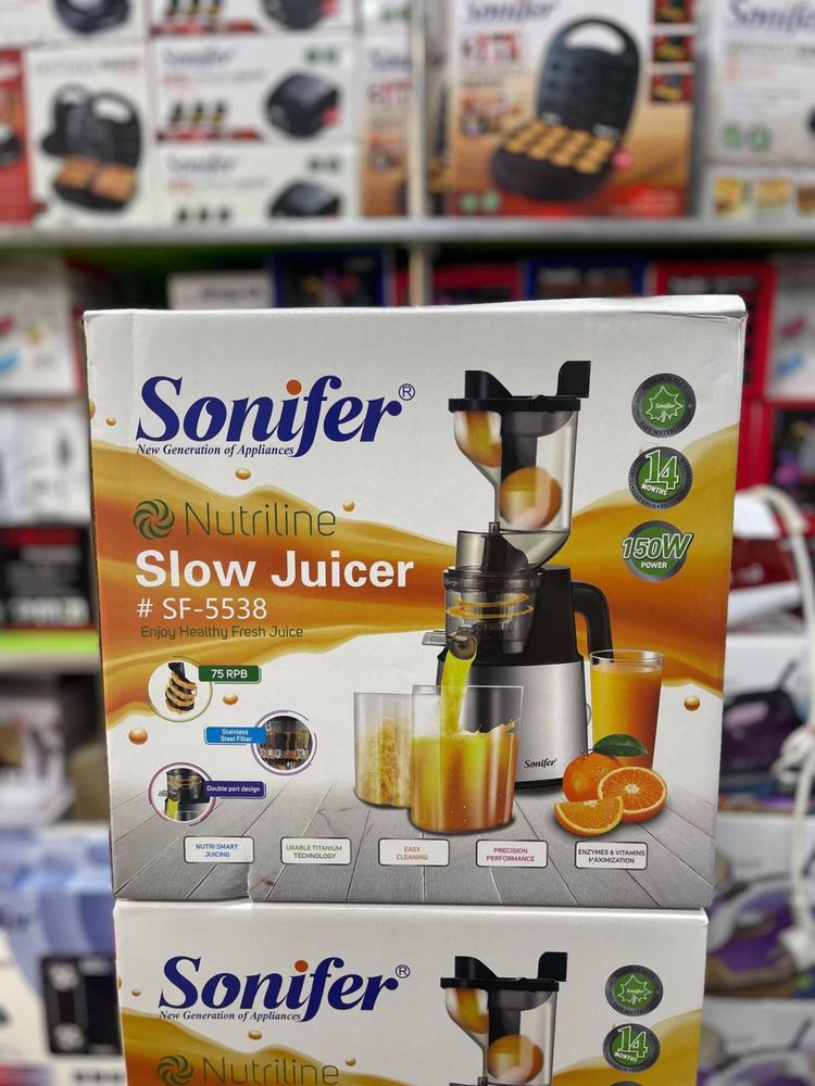 Шнековая соковыжималка Sonifer SF-5537