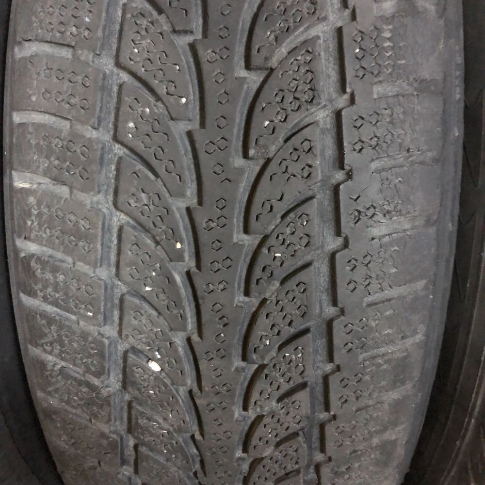 Anvelope iarna Continental 185/60/14 si Nokian 235/65/17 SUV