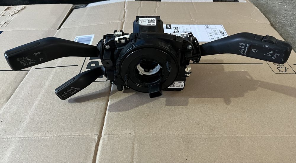 Spira / Spirala / SZL / Bloc manete VW Passat CC / B7