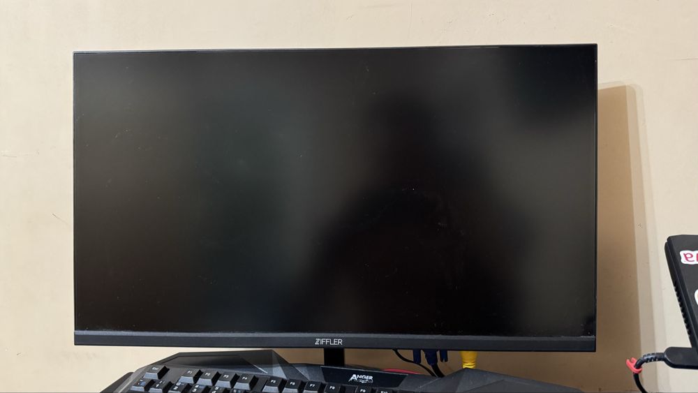 Монитор ideal holatda