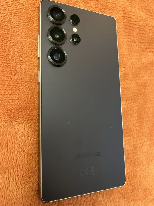 De Vanzare Samsung Galaxy S25 Ultra 256GB