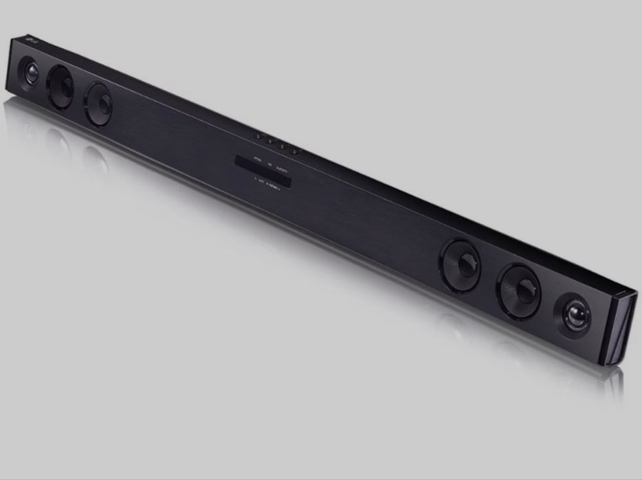 Sound bar LG SQC2 , 2.1 . 300W, Subwoofer, Wireless, Bluetooth,