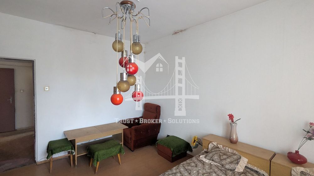 Продава се Тристаен апартамент в София, Надежда 3 - 85 кв.м за 2353 €/кв.м - Снимка #4