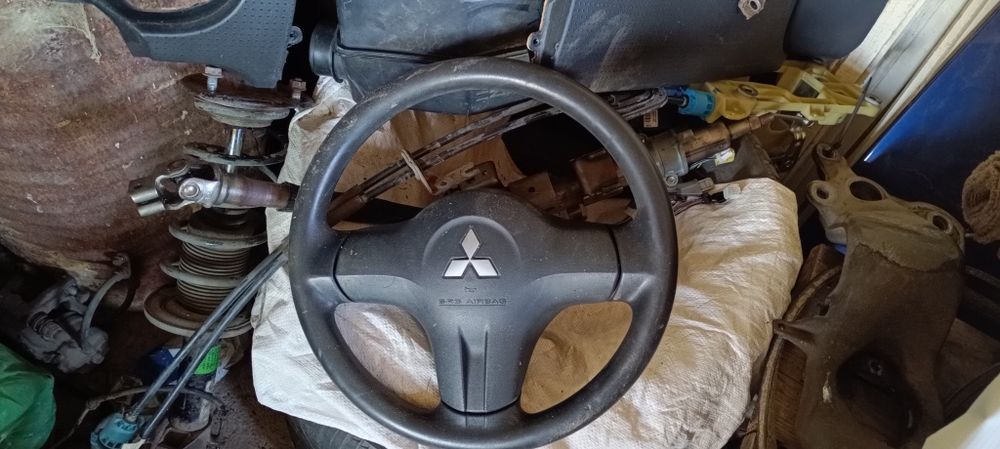 Mitsubishi colt 1.3 95 2006