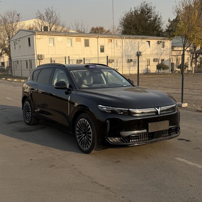 VOYAH FREE PLUS (2026 Restling)