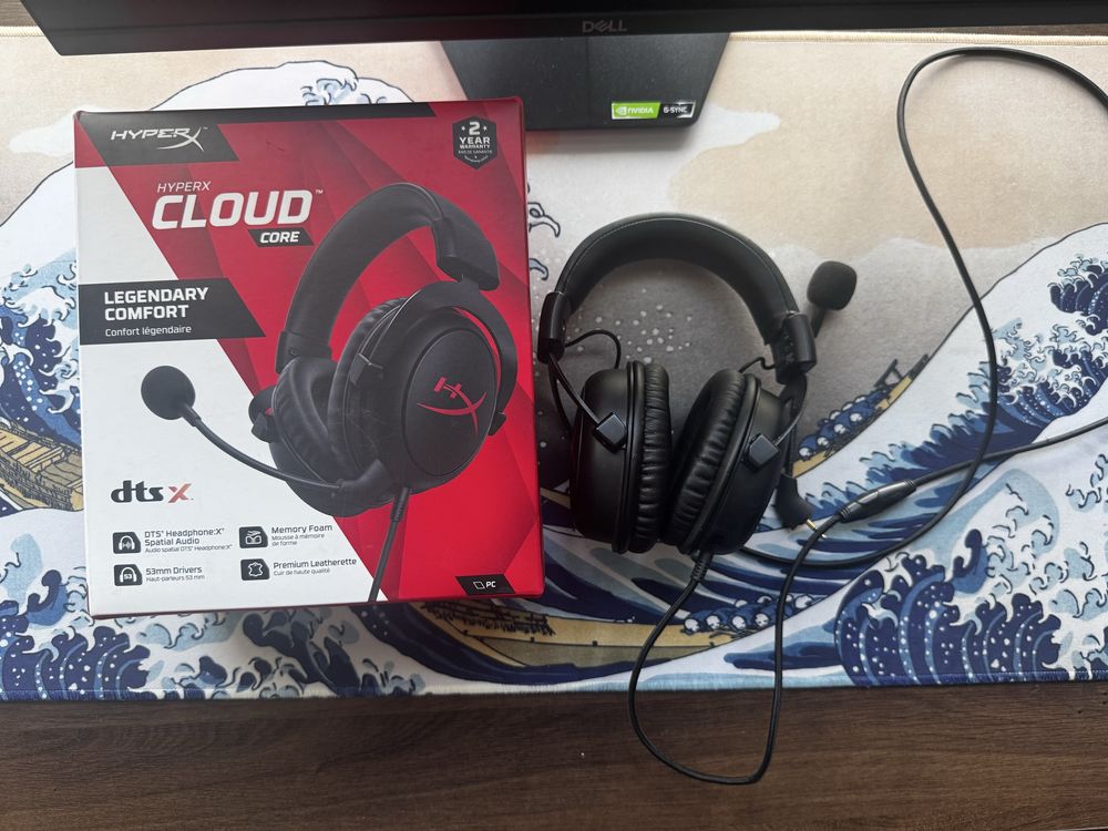 Срочно Продам Hyperx cloud core