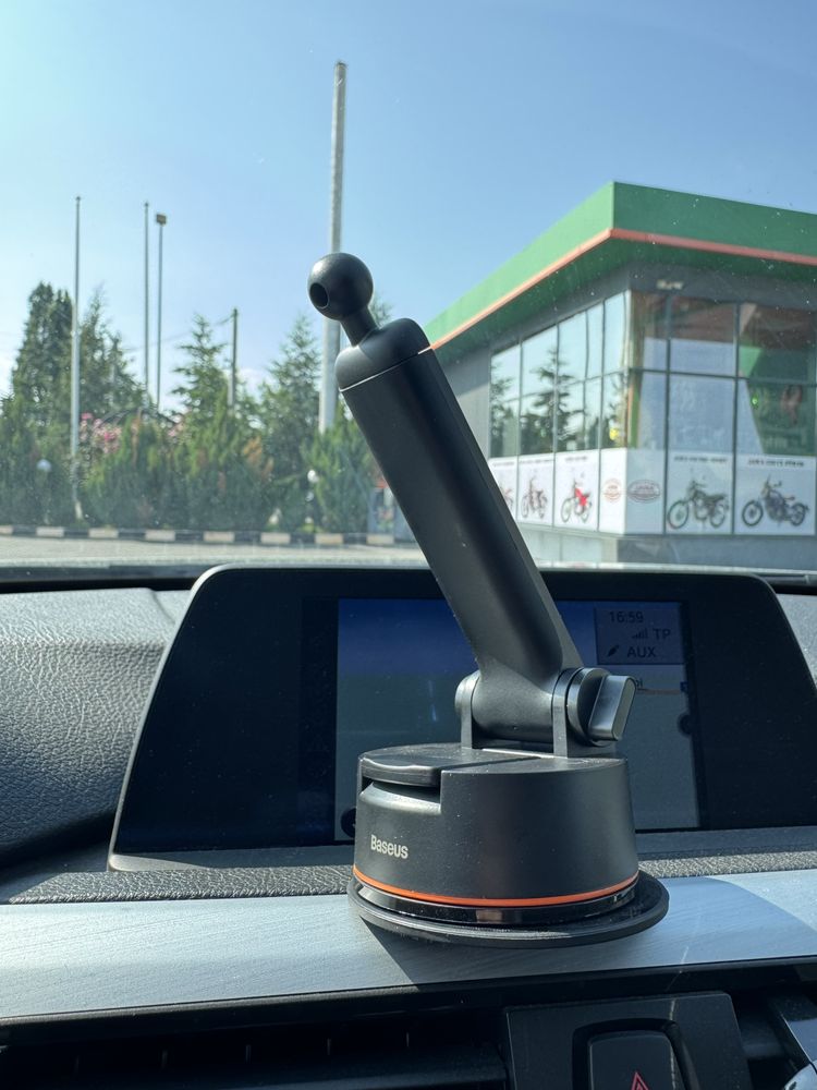 Baseus suport cu incarcare wireless