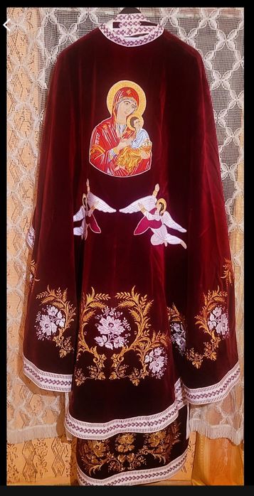 Vând Veșmânt Preoțesc Ortodox nou, din catifea,
