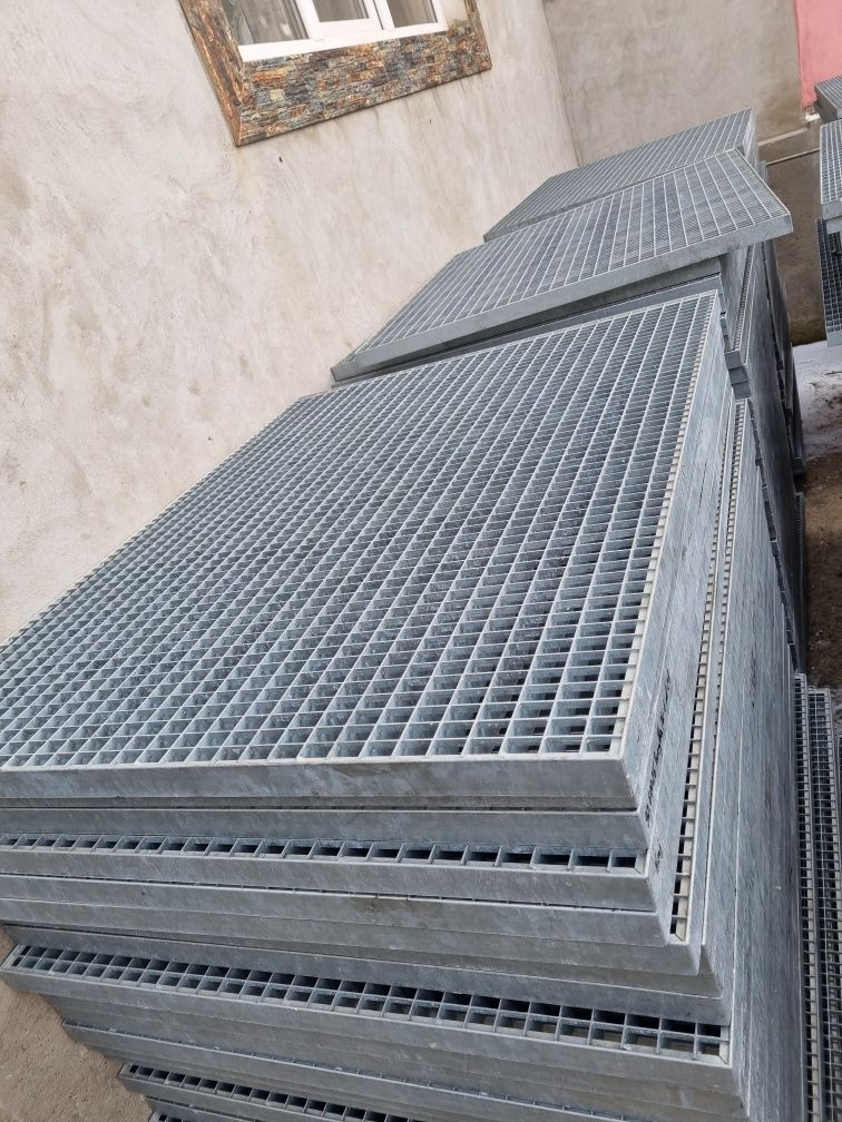 Grilaje metalice zincate