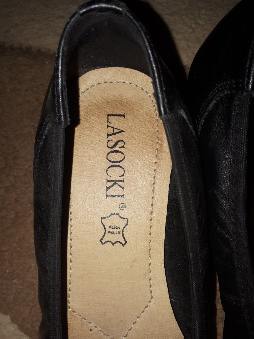 Pantofi din piele, masura 36, marca Lasocki