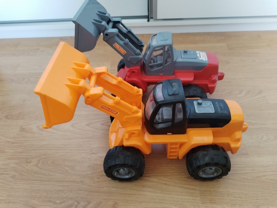 Excavatoare de Jucărie marca Wader