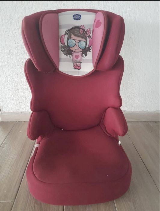 Scaun de bebe pentru masina folosit foarte putin.