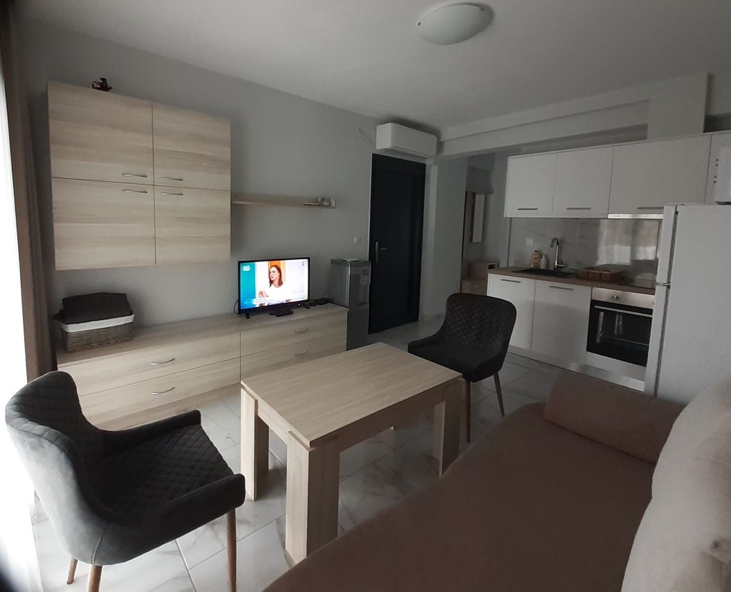 Чисто нов апартамент с една спалня  под наем в Паралия Офринио Гърция