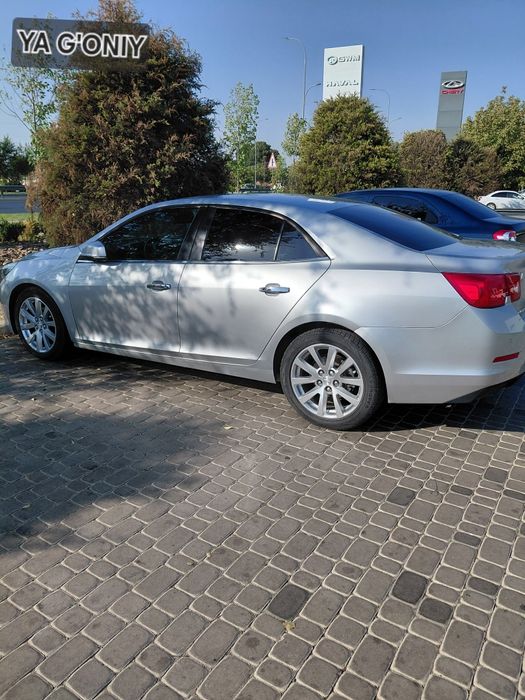 Malibu 1 sotiladi srochaaaaa!!!