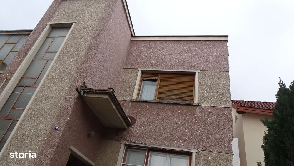 Vand apartament 4 camere cu garaj in duplex in Deva, ultracentral