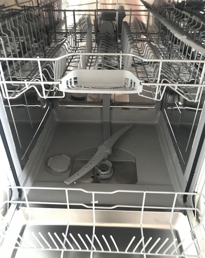 Съдомиялна машина Bosch SMV24AX00E