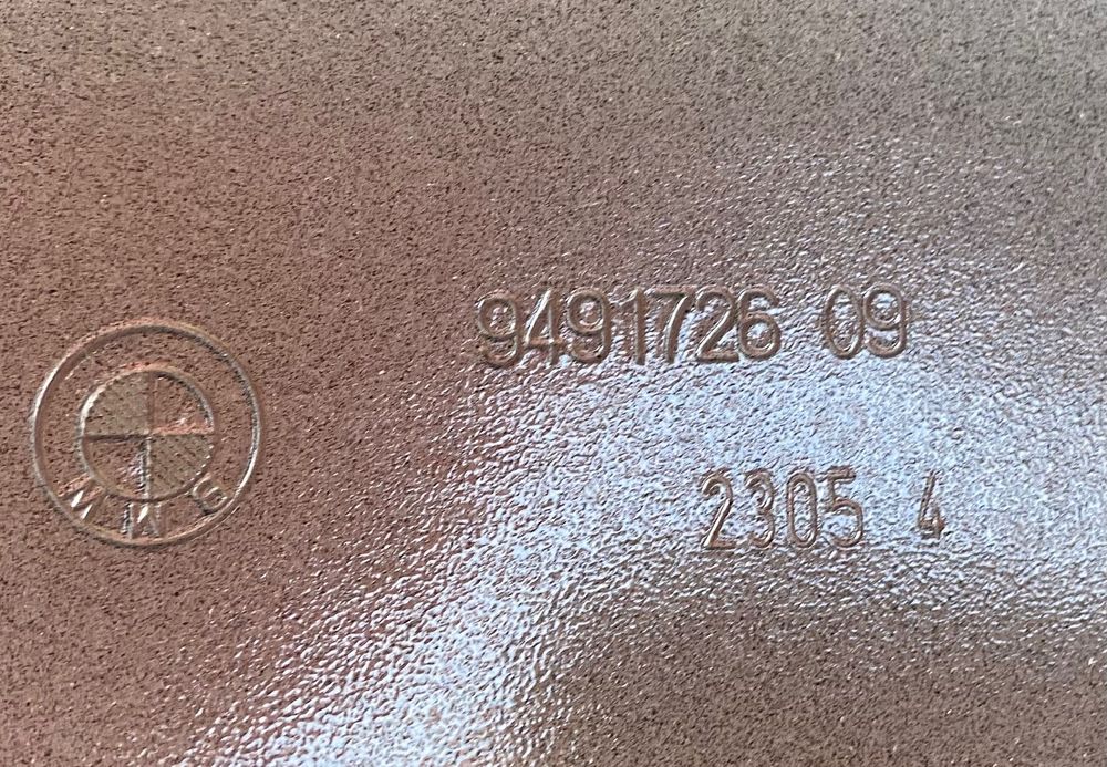 Калник десен калници за Бмв И20  Bmw IX I20