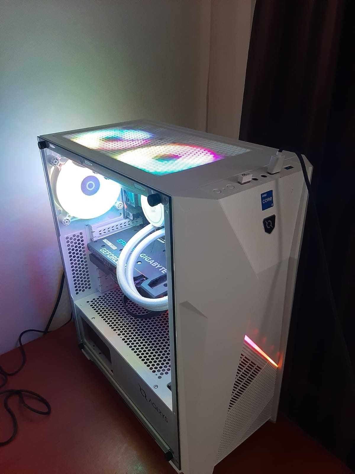 PC Gaming RTX3050 8GB , I5 12600 k, 32GB RAM.