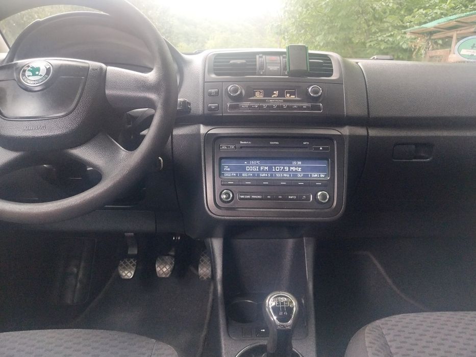 Vând Skoda Fabia An 2011 1,6 Motorină E 5