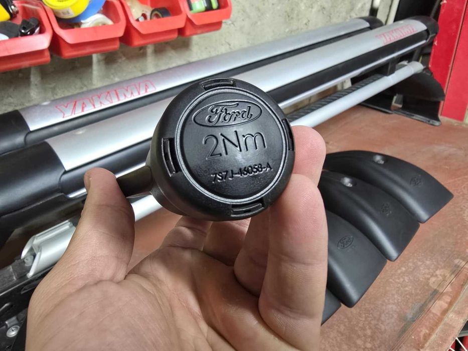 Напречни релси - FORD FOCUS 2010+ - MOTO PFOHE София