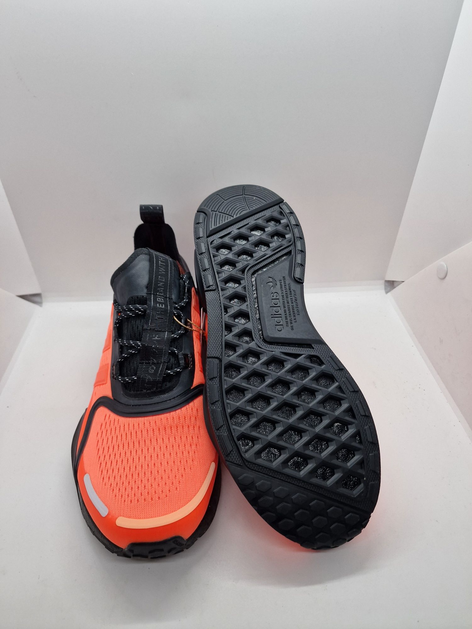 Adidas NMD V3  nr. 39 1/3,40