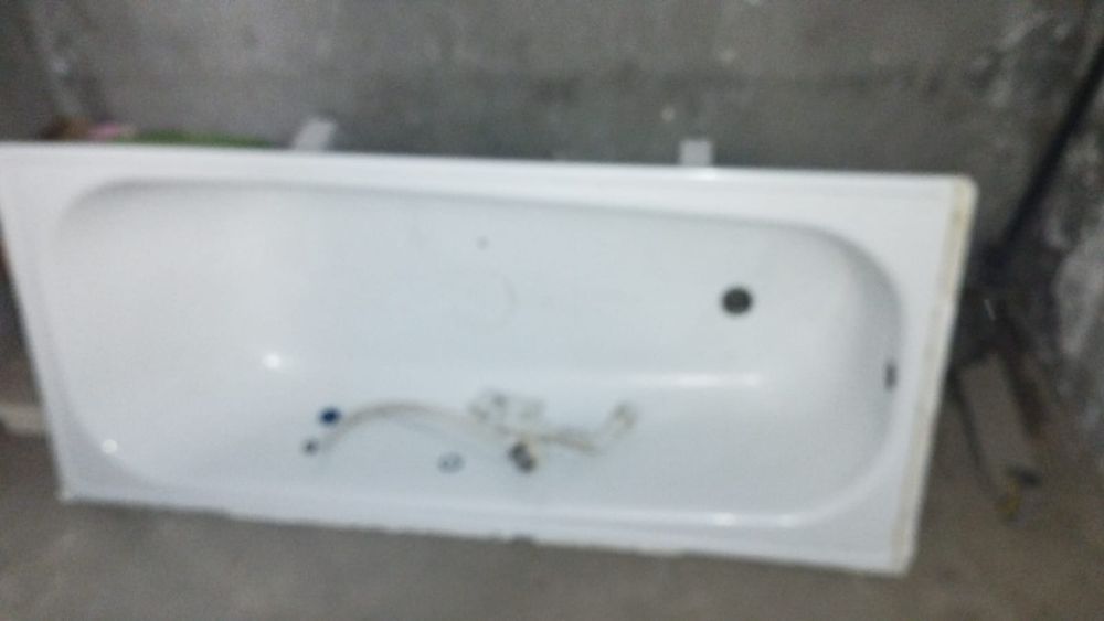 Ванна стальная продаётся