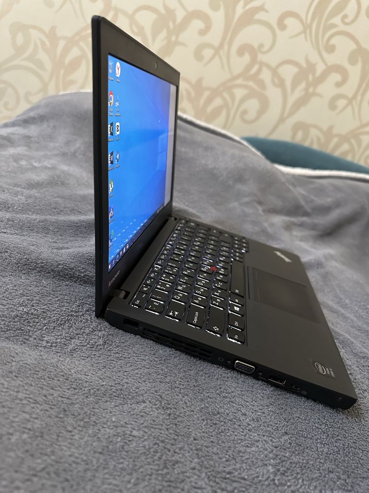 Ноутбук Thinkpad core i5