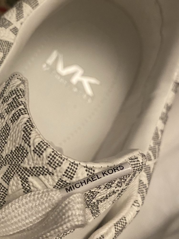 Michael Kors обувки