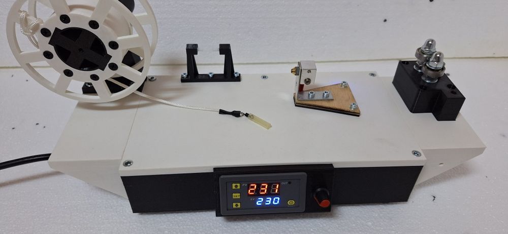 Masina pentru filament 3d DIY din sticle PET