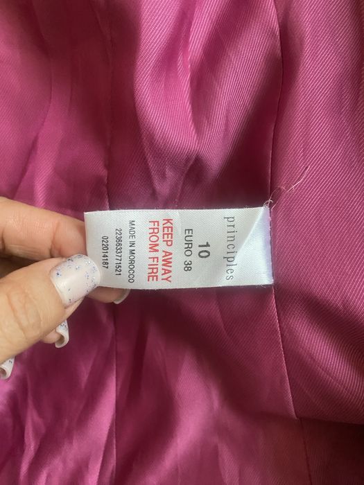 Продаеться  спортивный костюм