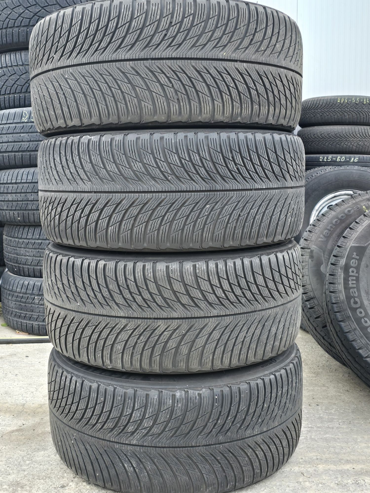 4 Броя 255/40/18 Michelin 6mm