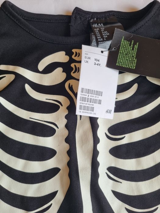 Хелоуин костюм на скелет H&M, размер 3-4 г., 104 см.