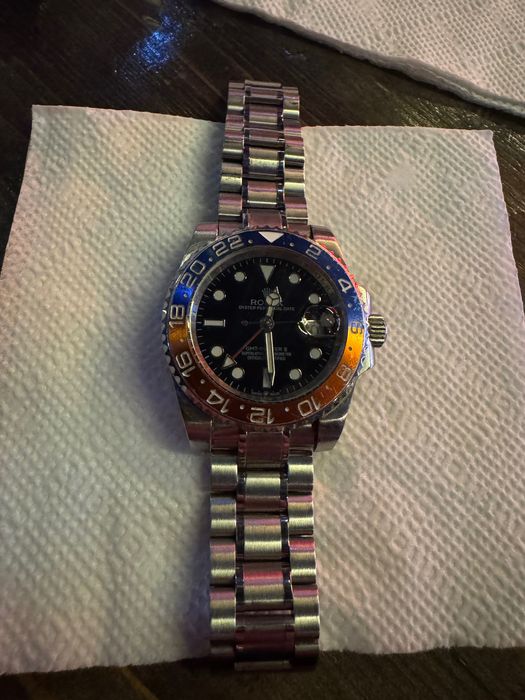 Продам мужские часы Ролекс 50000 Алматы