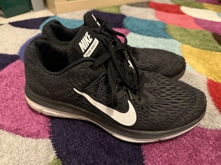 Маратонки Nike Zoom Winflo 5
