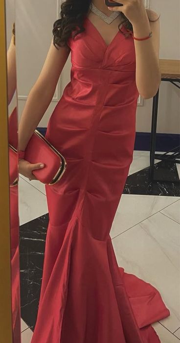 Продам вечернее платье