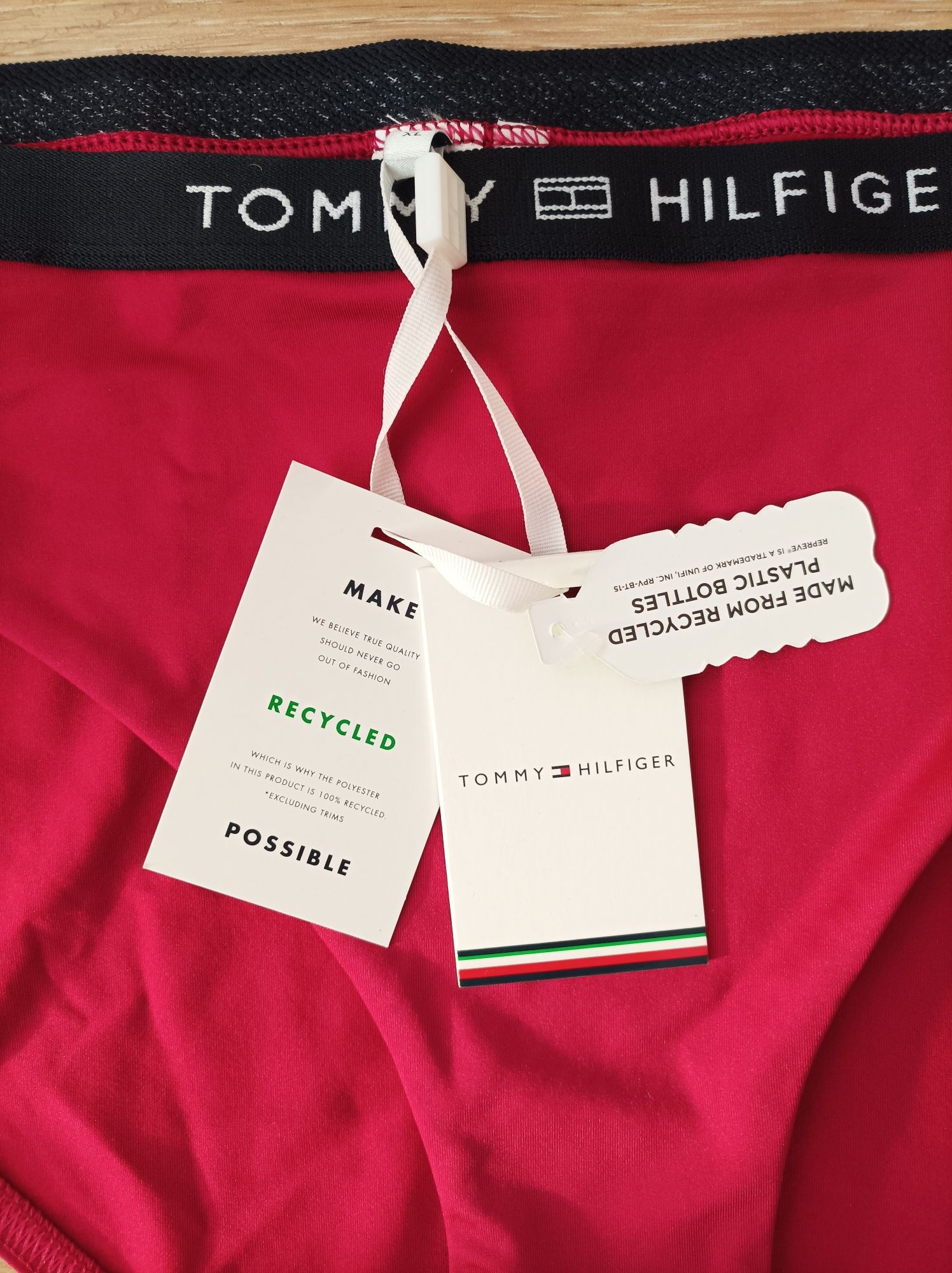 Tommy Hilfiger S/Л/ХЛ /нови бански