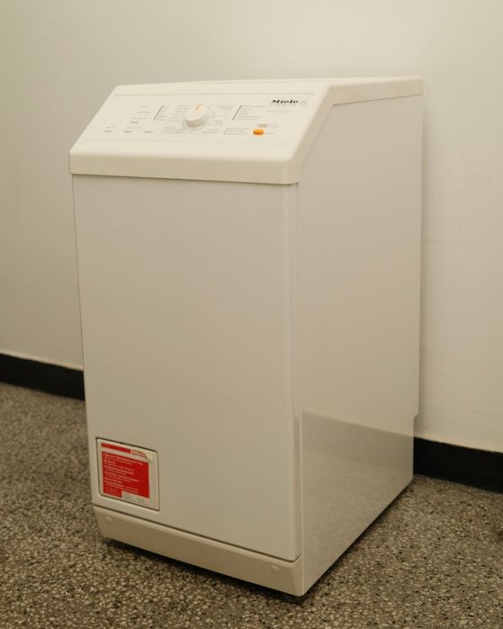 Пералня с горно зареждане Miele SOFTTRONIC W254 |  5.5кг | 1200 об.