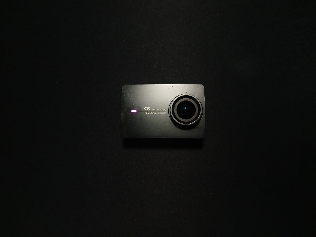 Экшн-камера YI 4K Action Camera + аксессуары