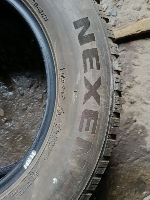 Зимни гуми -16цола -215/65-1бр.-70лв."NEXEN"
