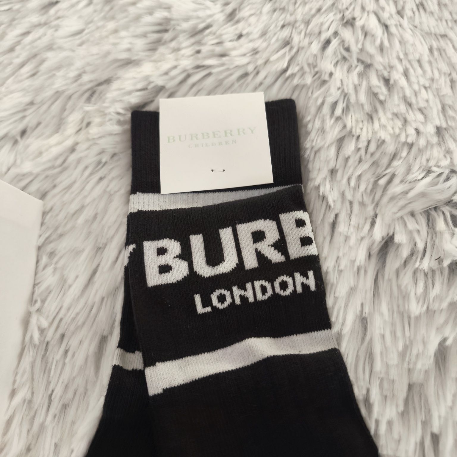 VETEMENTS ,BURBERRY ,Trapstar чорапи различни модели НОВИ