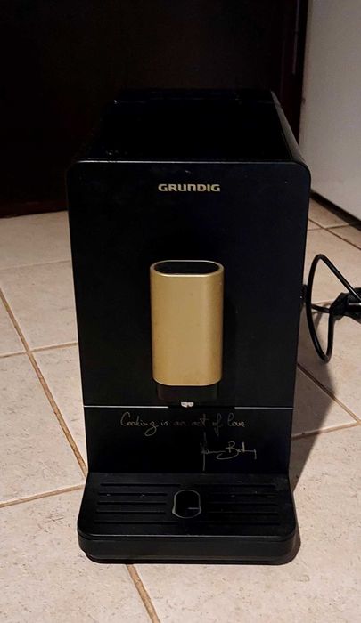 Expressor Grundig Massimo Bottura