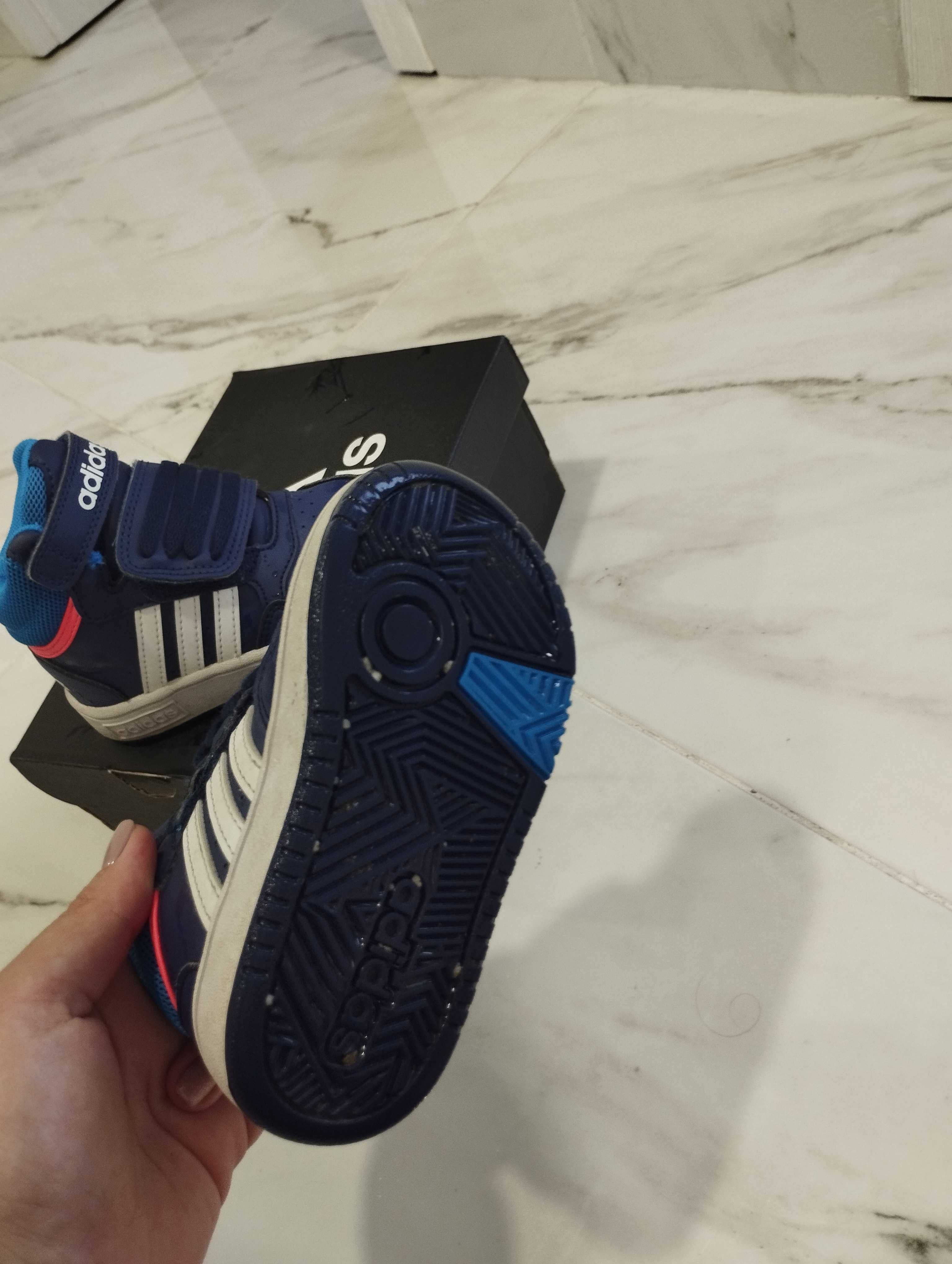 Кецове Adidas от естествена кожа