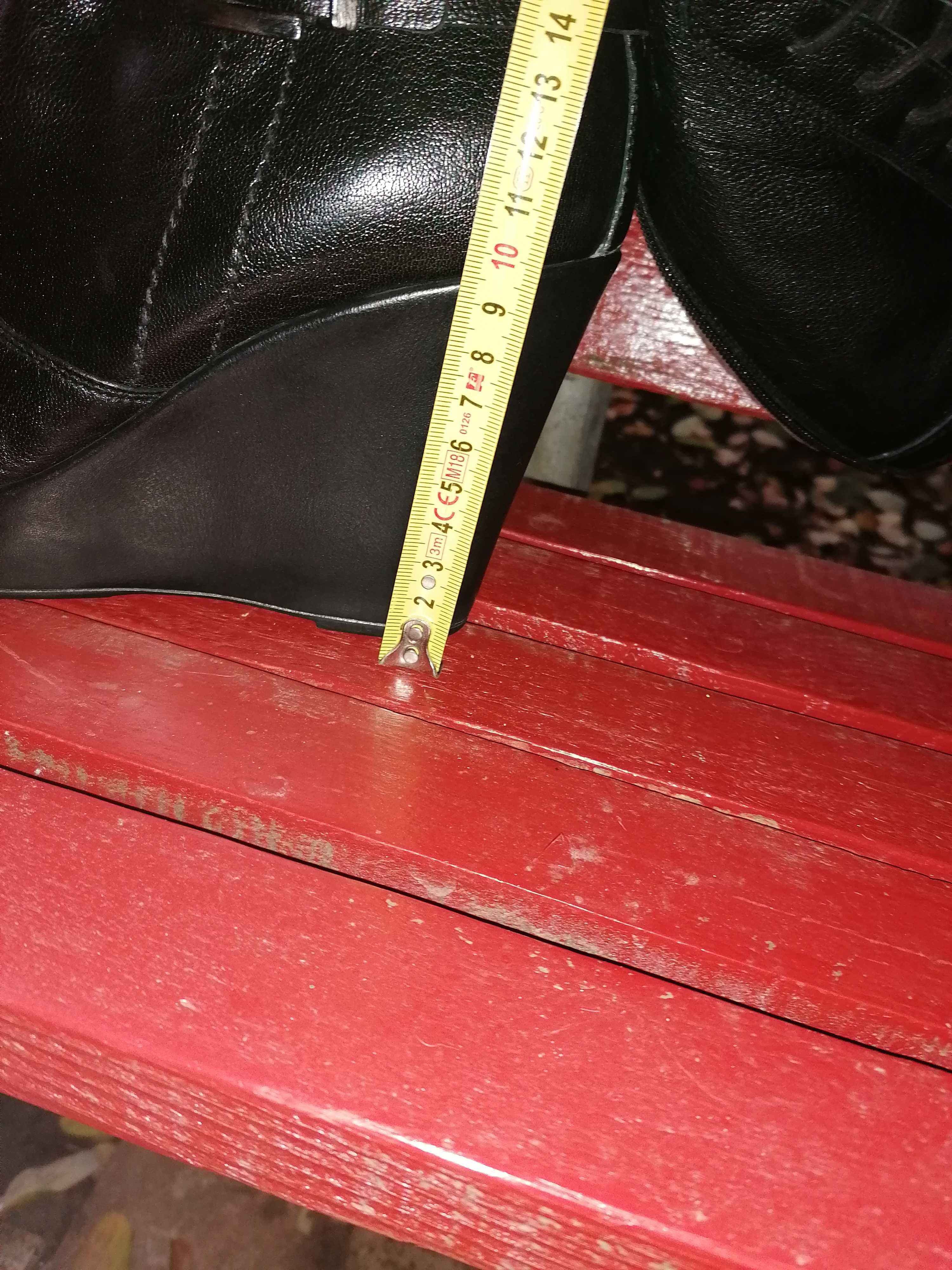 Cizme de dama din piele