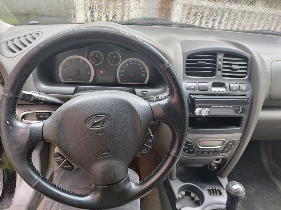 Vând Hyundai santa Fe