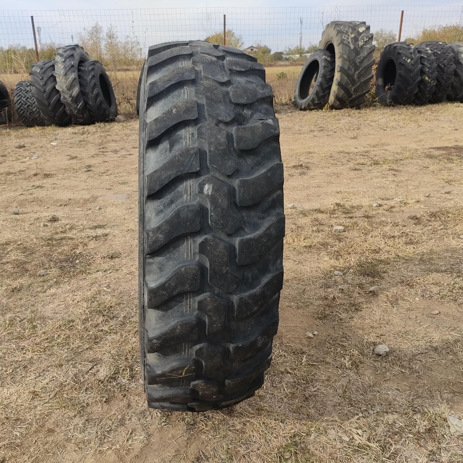 Cauciucuri 335/80R20 Dunlop Anvelope Cu Livrare In Toata Tara