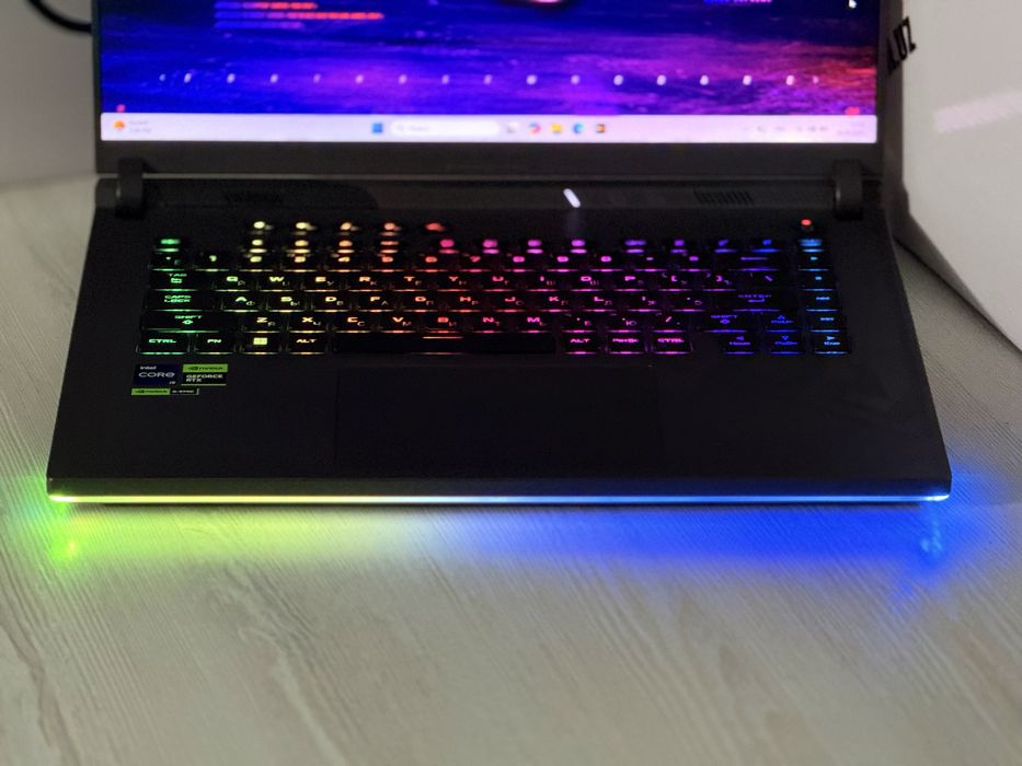 Asus Rog Strix G16 i9-13980HX RTX-4070 8Gb