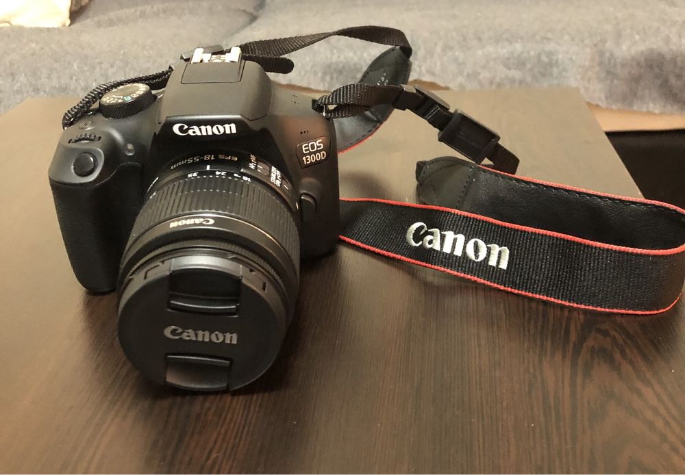Фотоапарат Canon eos 1300d