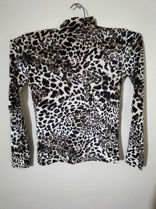 Bluziță leopard.