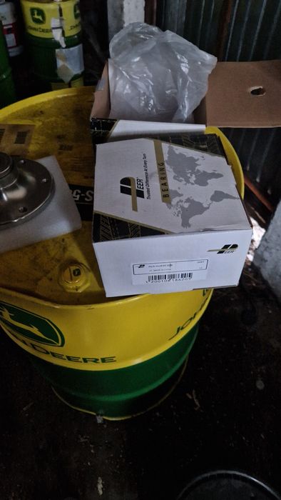 Vând sau schimb rulmenți în baie de ulei!